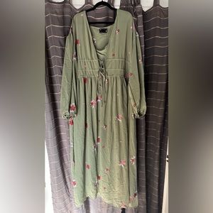 ASOS CURVE Embroidered Maxi Dress Sz22